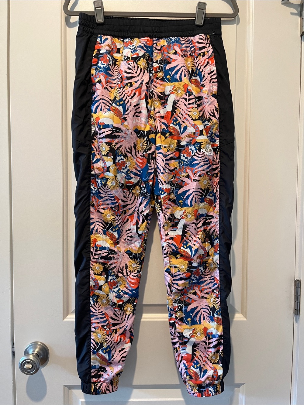 North Face Retro Print Windbreaker Joggers